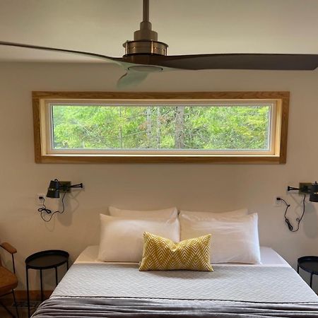 توبيرموري Stone Cove Waterfront Adults Only B&B المظهر الخارجي الصورة
